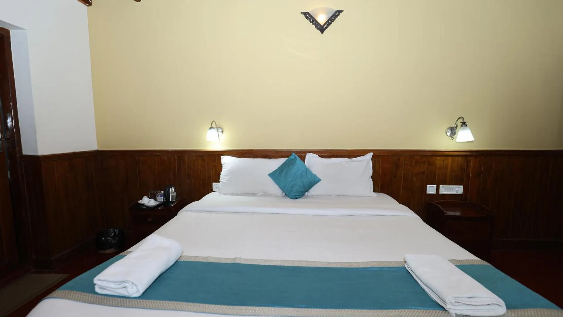 Lazo Golden Valley Resort , Munnar Hotel